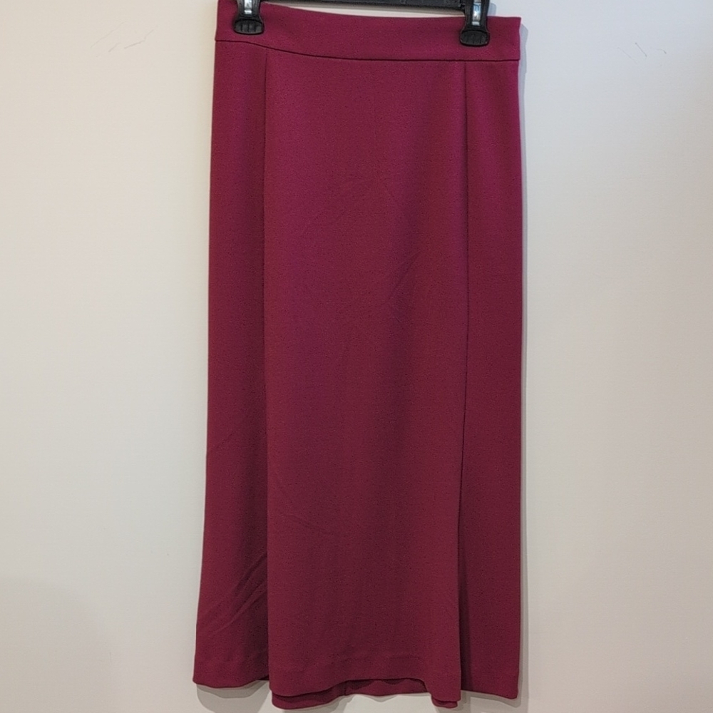 Ricki's Berry Midi Skirt